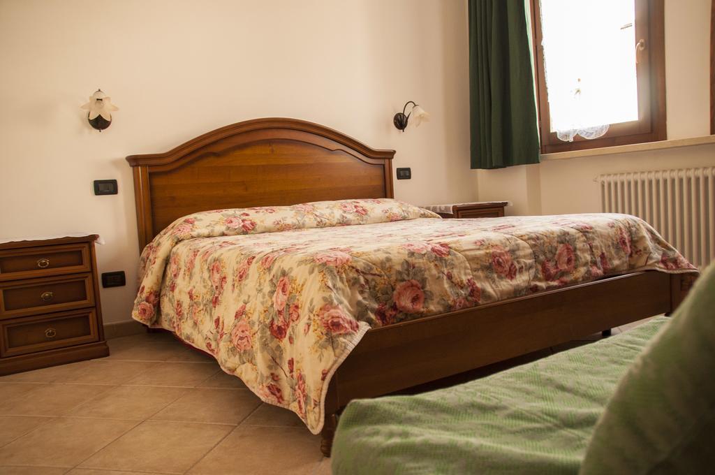 Agriturismo Ai Tre Fienili Ponti sul Mincio Room photo